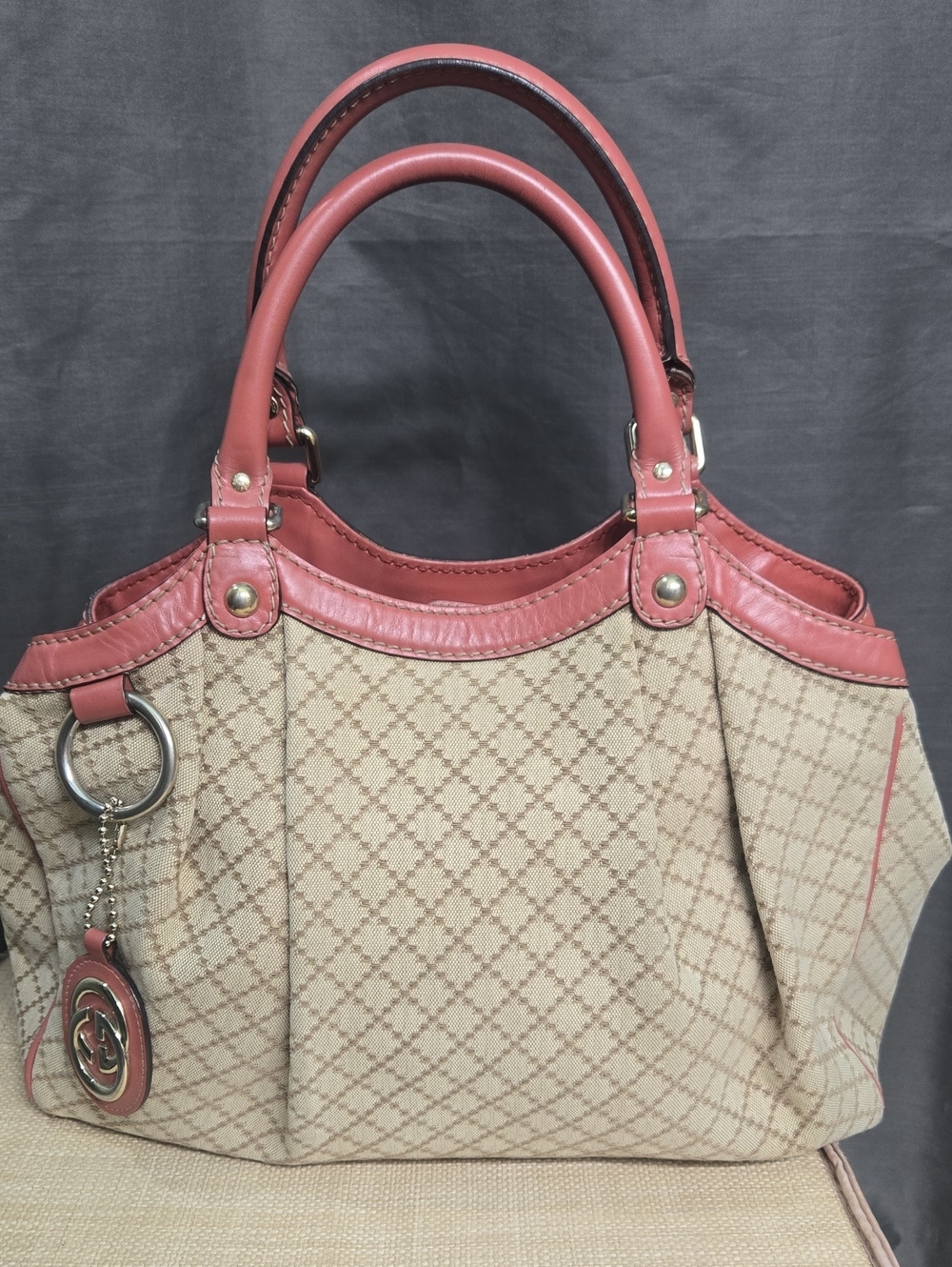 Gucci Sukey Beige Canvas Shoulder Bag with Rose Leather Trim EUC